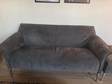 Prachtige LeuLux bank! beschikbaar voor biedingen