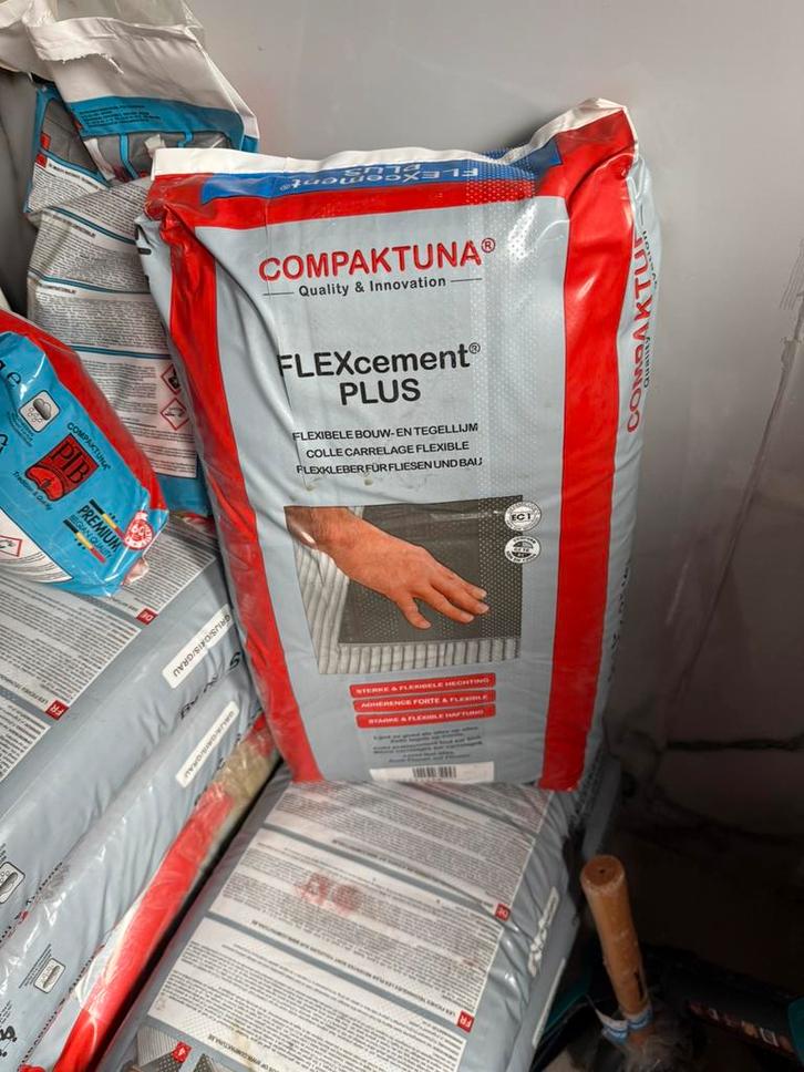 Tegelijm en toebehoren, Doe-het-zelf en Verbouw, Tegels, Nieuw, Overige typen, Overige materialen, Minder dan 20 cm, Minder dan 20 cm