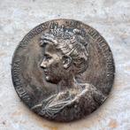 KONINKLIJKE VERDIENSTE  ZILVEREN MEDAILLE  KNMI OP NAAM 1925, Postzegels en Munten, Ophalen of Verzenden, Zilver