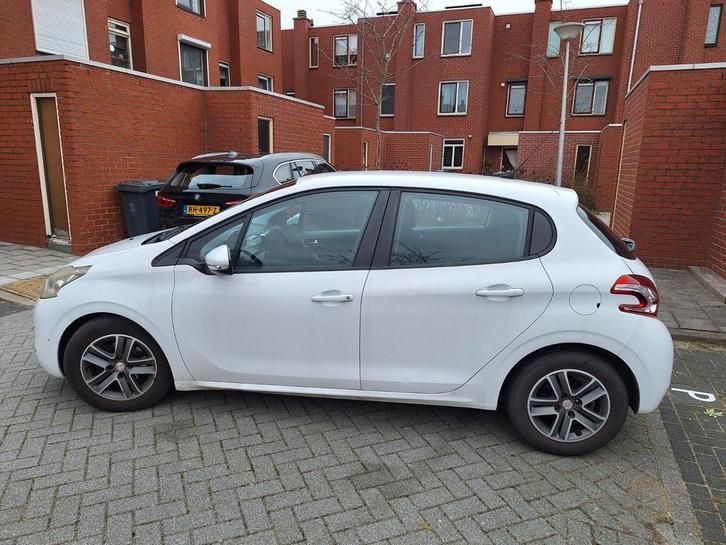 Peugeot 208 type Envy 1.4 VTi, Auto's, Peugeot, Ophalen