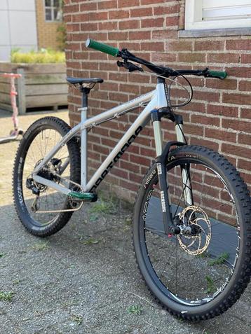 Mountainbike Dartmoor Hornet L, Custom build beschikbaar voor biedingen