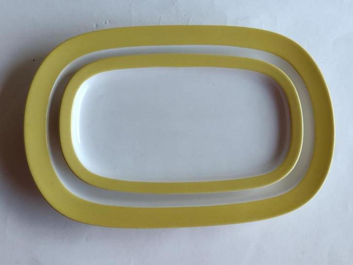 Royal Sphinx Maastricht serveerschalen geel / wit P. Regout, Antiek en Kunst, Antiek | Keramiek en Aardewerk, Ophalen