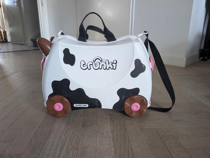 Trunki Ride-on Handbagage kinderkoffer Frieda Koe, Sieraden, Tassen en Uiterlijk, Koffers, Gebruikt, Hard kunststof, Minder dan 50 cm