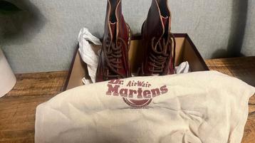 Dr martens England handgemaakt maat 39. beschikbaar voor biedingen