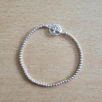 Zilveren armband  beschikbaar voor biedingen