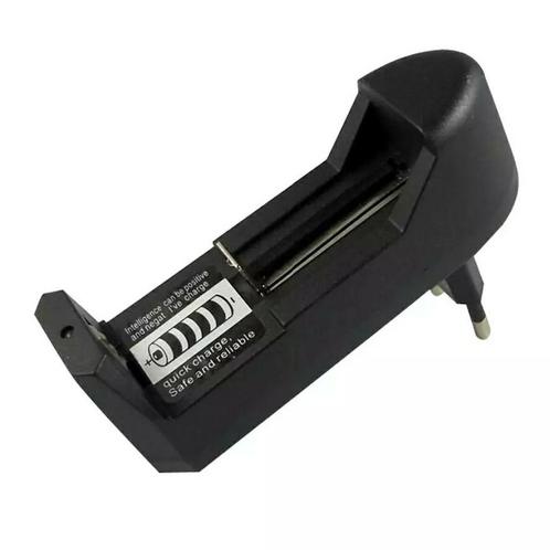 Te koop 3.7 Volt batterij accu lader voor bv 18650 , 14500 b, Audio, Tv en Foto, Opladers, Nieuw, Ophalen of Verzenden