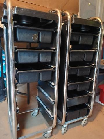 2 kappers trolley's te koop beschikbaar voor biedingen