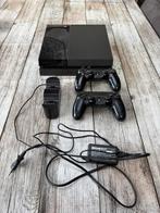 PS4 + 2 controllers + oplader, Spelcomputers en Games, Spelcomputers | Sony PlayStation 3, Gebruikt, Phat, Met 2 controllers, Ophalen of Verzenden