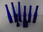 setje van 8 blauwe glazen siervaasjes., Antiek en Kunst, Ophalen of Verzenden