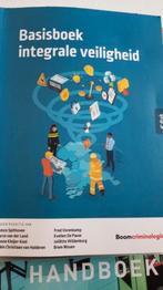 Studieboeken integrale veiligheidskunde, Boeken, Ophalen of Verzenden, Zo goed als nieuw, Overige niveaus