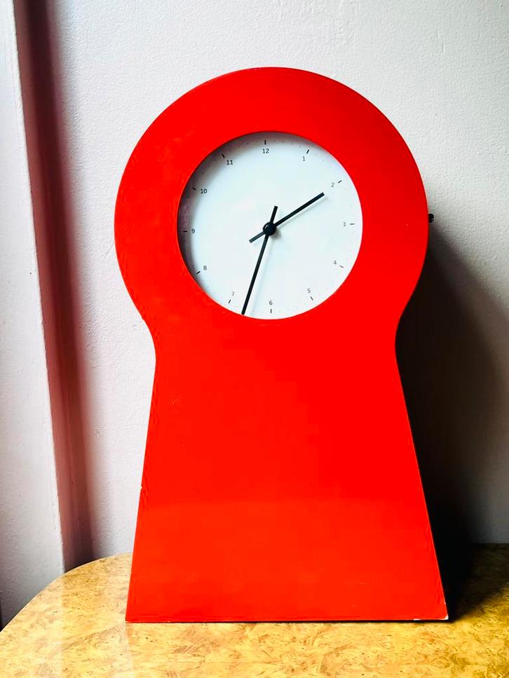 Ikea PS collectieklok - ontwerper Thomas Eriksson  model P5, Huis en Inrichting, Woonaccessoires | Klokken, Zo goed als nieuw