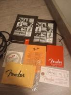 Fender Stratocaster - Zwart - Zo goed als nieuw, Muziek en Instrumenten, Snaarinstrumenten | Gitaren | Elektrisch, Ophalen of Verzenden