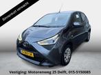 Toyota Aygo 1.0 VVT-i X-PLAY AUTOMAAT GARANTIE TOT 10-2031 B, Stof, Gebruikt, Euro 6, LED verlichting