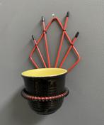 50 jaren Rood zwart bloempot wandhanger zwart geel bloempot, Tuin en Terras, Bloempotten, Gebruikt, Rond, Binnen, Ophalen of Verzenden