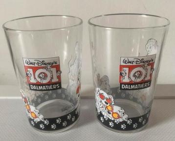 2 Glaasjes van Walt Disney’s 101 Dalmatiërs. Hoogte 9,5 cm. beschikbaar voor biedingen