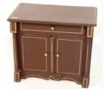 Bruin gelakte miniatuur pendantkast, h.44 x b.51 x d.31 cm., Ophalen