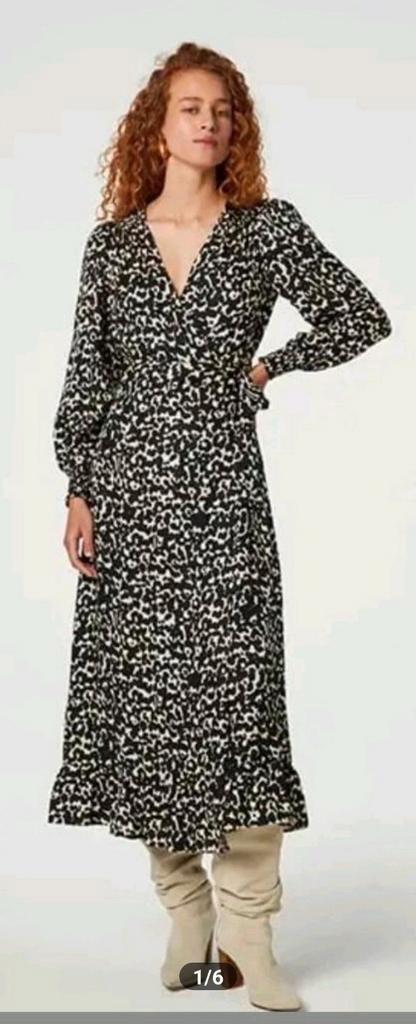 Fabienne Chapot Natalia jurk maat 42 *nieuw *, Kleding | Dames, Jurken, Nieuw, Maat 42/44 (L), Zwart, Onder de knie, Ophalen of Verzenden