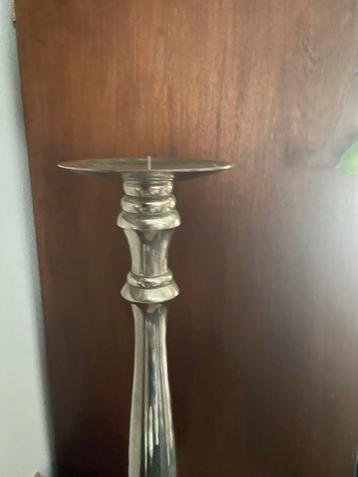 Grote Kandelaar - 54 cm hoog beschikbaar voor biedingen