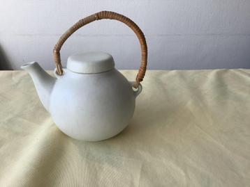 Theepot Arabia vintage beschikbaar voor biedingen
