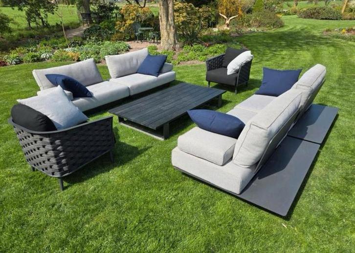 Manutti Air modulaire loungeset + 2 chairs + tafel, Tuin en Terras, Tuinsets en Loungesets, Zo goed als nieuw, Bank, Ophalen of Verzenden