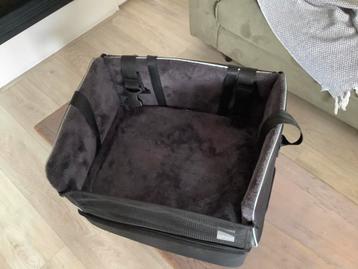 Trixie honden auto stoeltje. beschikbaar voor biedingen