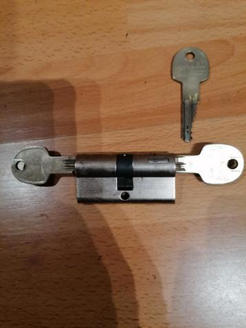 Mauer skg3 cilinderslot beschikbaar voor biedingen