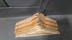 Houten hangers, Kleding | Dames, Kledinghangers, Ophalen of Verzenden, Nieuw, Hout, Volwassenen
