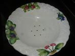 fruittest Ø 24 cm met vlechtrand + opgelegde decoratie, Ophalen of Verzenden, Nieuw, Overige stijlen, Overige typen