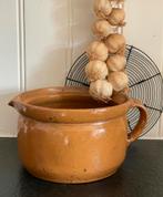 Brocante oude Franse grespot met tuitje, Verzenden