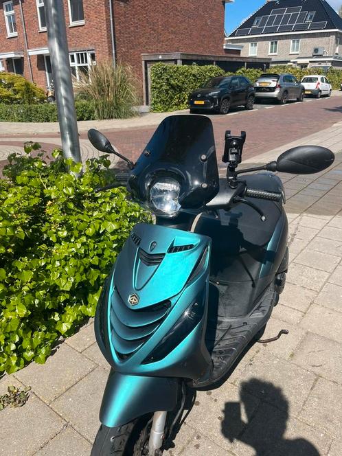 Piaggio Zip iget 2020 brom 7500 km, Fietsen en Brommers, Scooters | Piaggio, Gebruikt, Zip, Ophalen