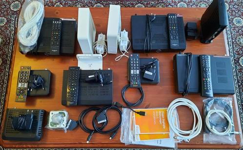 Ziggo, Humax, Arris, Cisco, Motorola, Computers en Software, Routers en Modems, Zo goed als nieuw, Router met modem, Ophalen of Verzenden