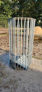 Degelijke staande hooiruif slowfeeder, Dieren en Toebehoren, Weidegang, 4 paarden of pony's of meer