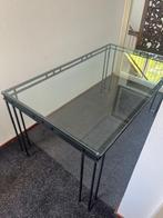 Mooie design eettafel, glas en zwart metaal, Ophalen, Zo goed als nieuw