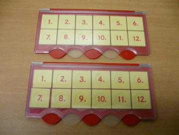 Mini loco basisdoos met 12 gekleurde stenen beschikbaar voor biedingen