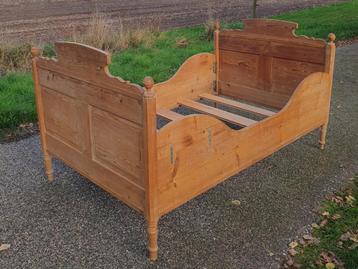geloogd grenen bed, 110 x 180 cm, inclusief nieuw matras! beschikbaar voor biedingen