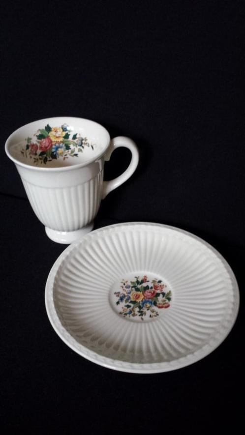 Engelse Kop & Schotel <> Wedgwood CONWAY Barlaston & Etruria, Verzamelen, Porselein, Kristal en Bestek, Nieuw, Kop en/of schotel
