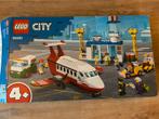 Lego city 60261 vliegtuig vliegveld, Ophalen of Verzenden, Zo goed als nieuw