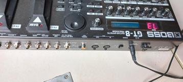 Boss GT8  guitar effects processor  beschikbaar voor biedingen