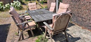 Teakhouten tuintafel met 6 stoelen+kussens  210cm x 110cm beschikbaar voor biedingen