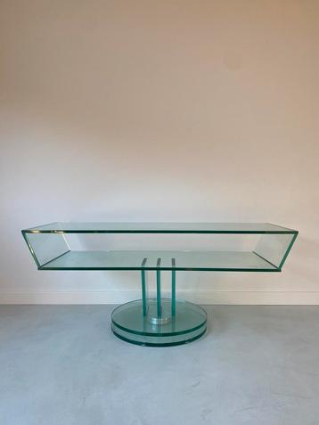 Mid century Italiaanse glazen salontafel beschikbaar voor biedingen