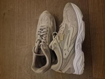 Nike Ghost racer  beschikbaar voor biedingen