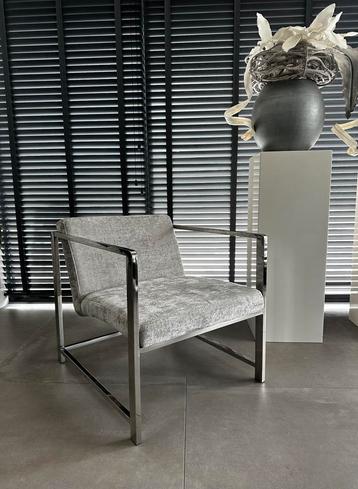 Design Fauteuil met Chromen Frame en Glanzende Stof NIEUW beschikbaar voor biedingen