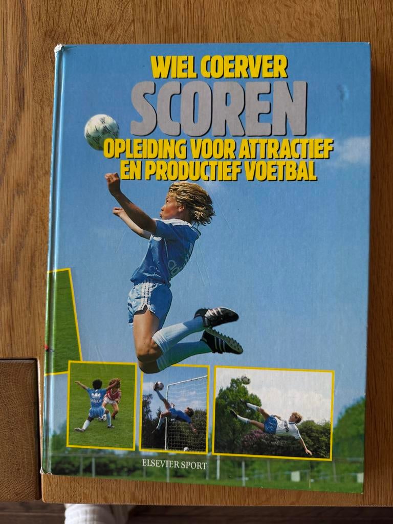 Wiel Coerver - Scoren: Opleiding voor Voetbal, Boeken, Verzenden, Gelezen, Balsport