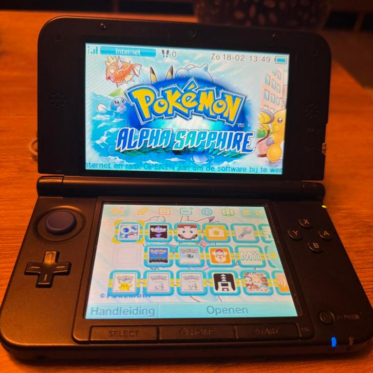 Nintendo 3DS XL met Digitale Spellen, Spelcomputers en Games, Spelcomputers | Nintendo 2DS en 3DS, Gebruikt, 3DS XL, Blauw, Met games