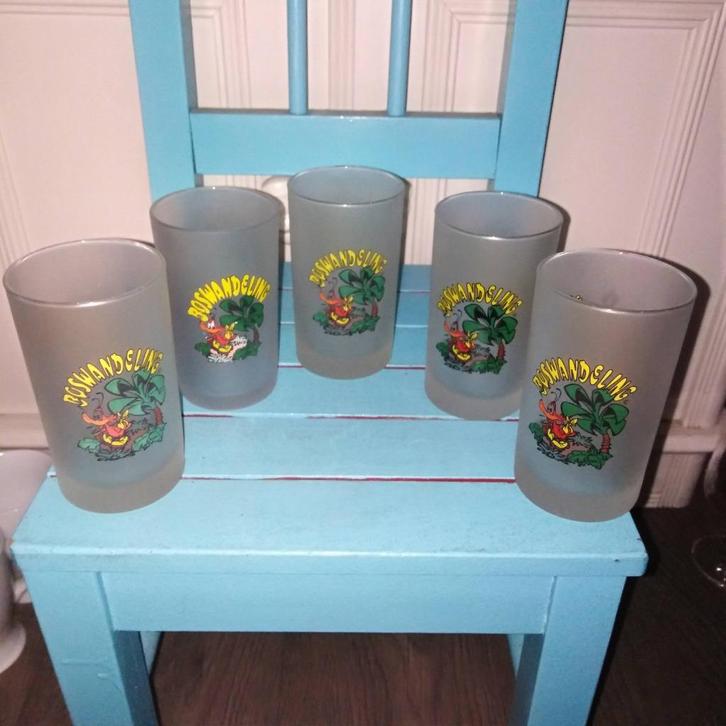 Boswandeling glazen frozen 5 stuks, Huis en Inrichting, Keuken | Servies, Gebruikt, Glas of Glazen, Overige stijlen, Glas, Ophalen