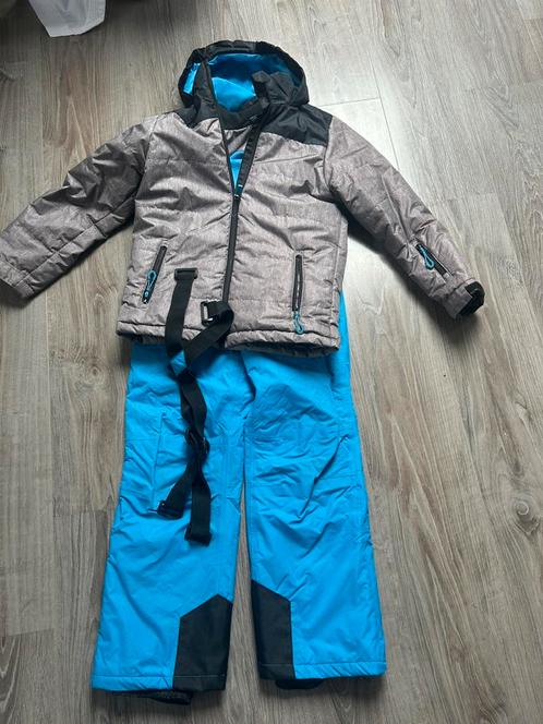 Ski uitrusting mt 140, Kinderen en Baby's, Kinderkleding | Maat 140, Zo goed als nieuw, Jongen, Sport- of Zwemkleding, Ophalen of Verzenden