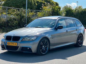 BMW 3-Serie E91 Lci 330d 245pk Aut. 2010 Grijs beschikbaar voor biedingen