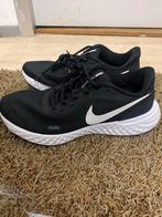 Nieuwe Nike Revolution, Ophalen of Verzenden, Nieuw, Zwart, Sneakers of Gympen