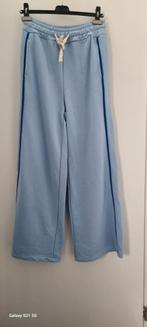 Vrijetijdsbroek XL 44 46
merk MOOIJ hele goede kwaliteit, Blauw, Maat 42/44 (L), Nieuw, Ophalen of Verzenden