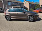 Volkswagen Polo 1.2 TSI R-Line 81KW BMT 2015 Bruin, Auto's, 4 cilinders, Bruin, 1100 kg, Geïmporteerd